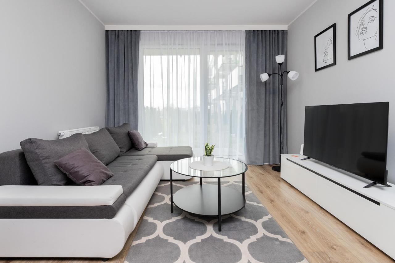 Gdynia Nasypowa Apartments With Parking By Noclegi Renters Buitenkant foto